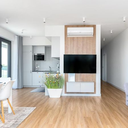 Nautic Park Apartamenty Darlowko Esterno foto