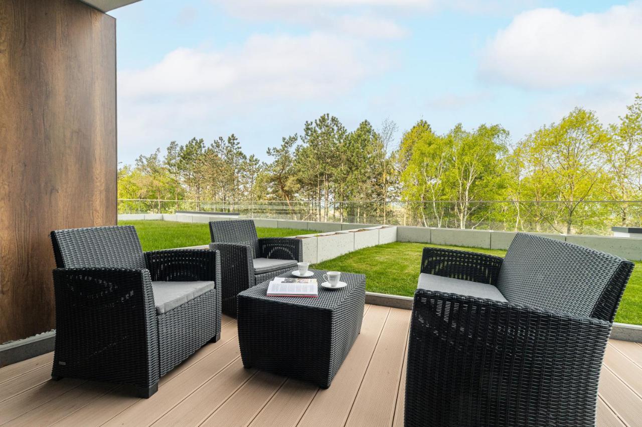 Nautic Park Apartamenty Darlowko Esterno foto