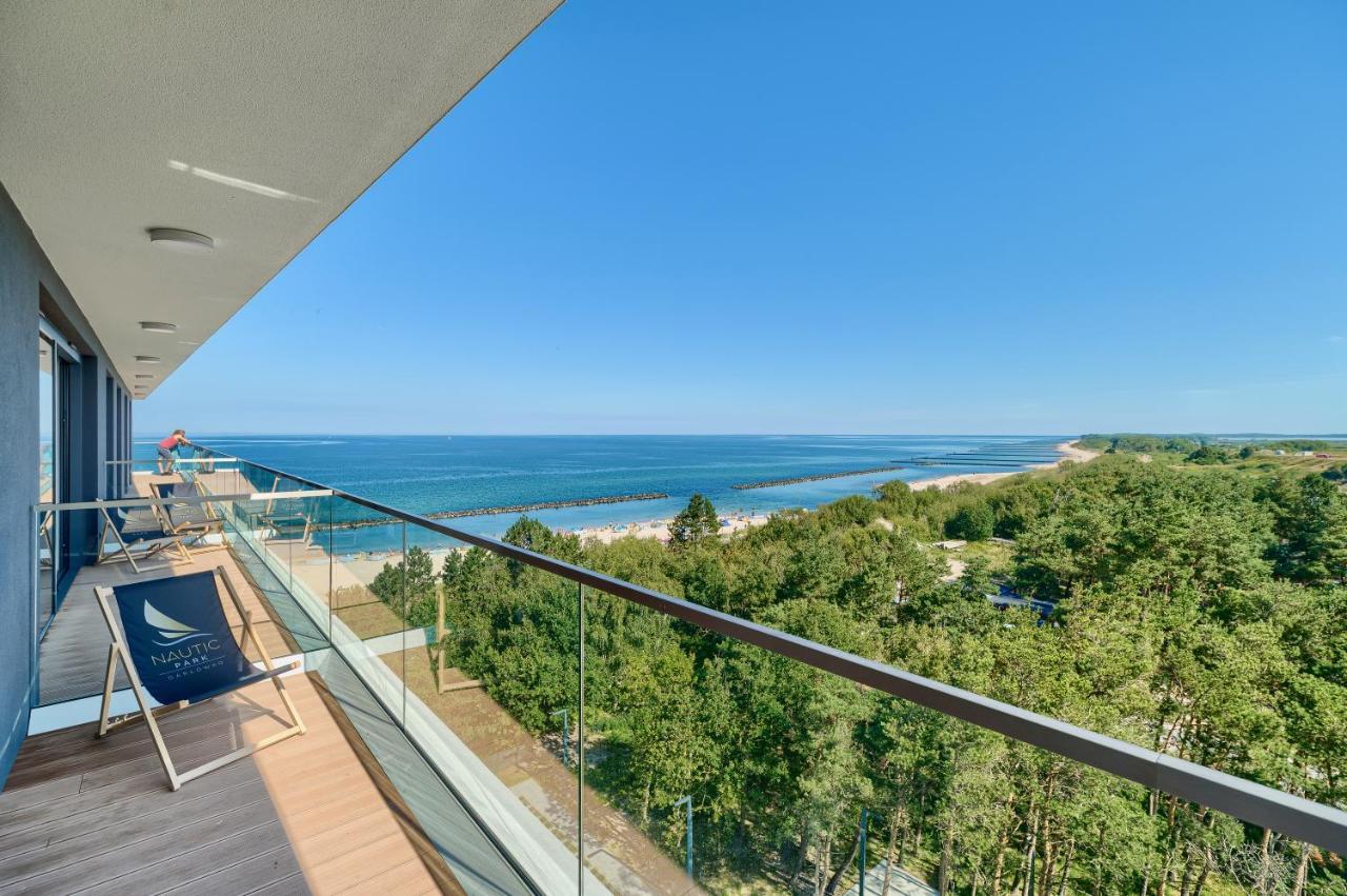 Nautic Park Apartamenty Darlowko Esterno foto